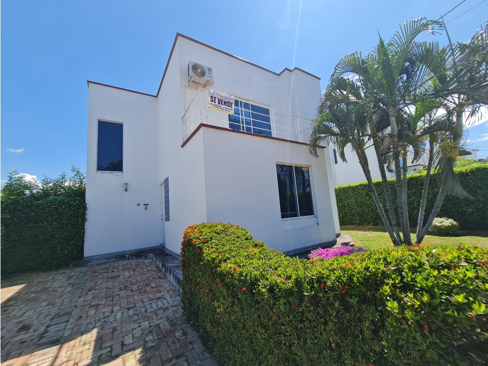 SE VENDE GRANDIOSA CASA EN VILLA MARIA - 1