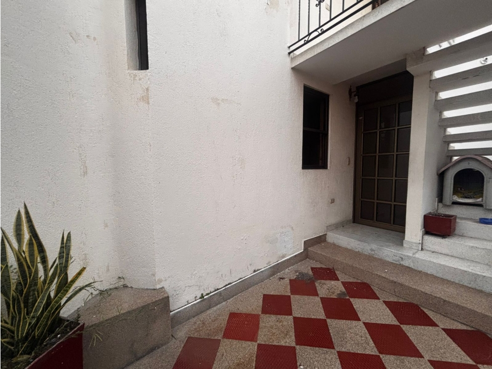 SE ARRIENDA COMODO APARTAMENTO EN VILLA SOFIA, EN EL GRANADA — foto 2