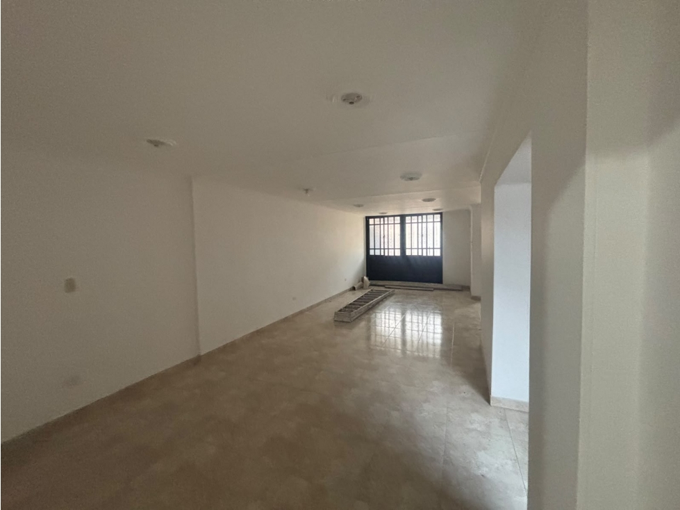 SE ARRIENDA ACOGEDORA CASA EN EL BARRIO CAMBULOS, DE GIRARDOT. — foto 6