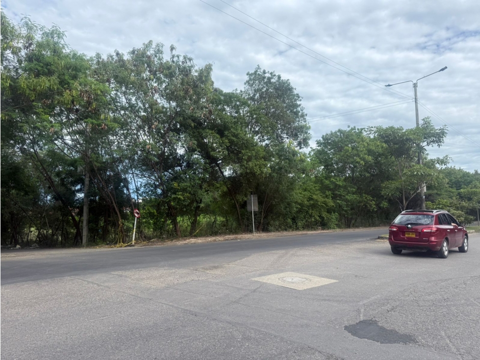 SE VENDE GRAN LOTE EN GIRARDOT - 3