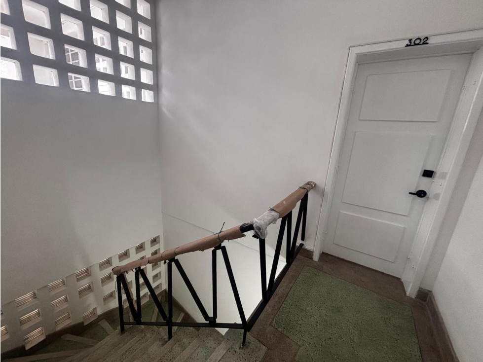 SE ARRIENDA AGRADABLE APARTAMENTO EN EL CENTRO — foto 4