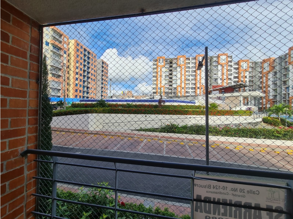 SE ARRIENDA AGRADABLE APARTAMENTO EN RESERVAS DEL PEÑÓN - 2