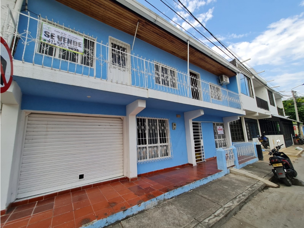 SE VENDE AMPLIA CASA EN EL KENNEDY - 2
