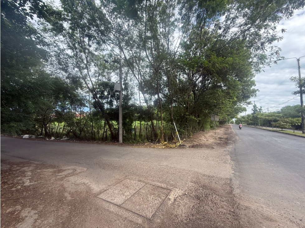 SE VENDE GRAN LOTE EN GIRARDOT - 4