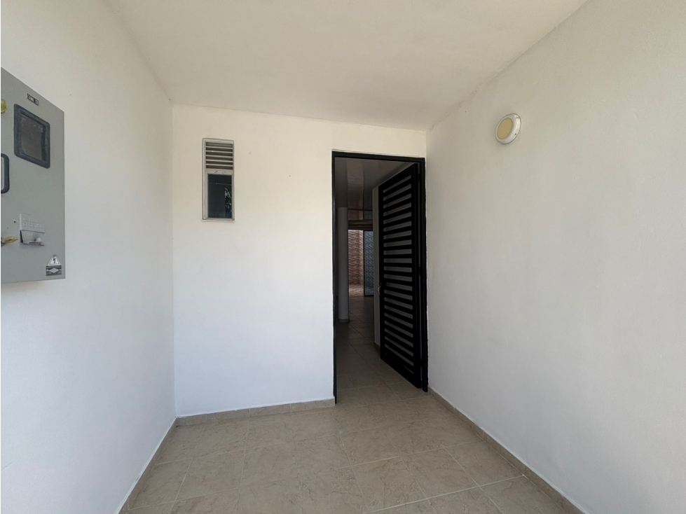 SE ARRIENDA HERMOSA CASA EN EL CONDOMINIO ATLANTIS, GIRARDOT - 5