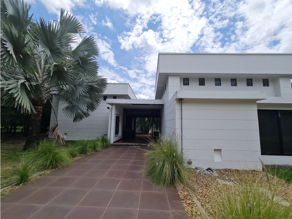 SE VENDE ESPECTACULAR CASA EN EL CONJUNTO HACIENDA EL PASO - 2