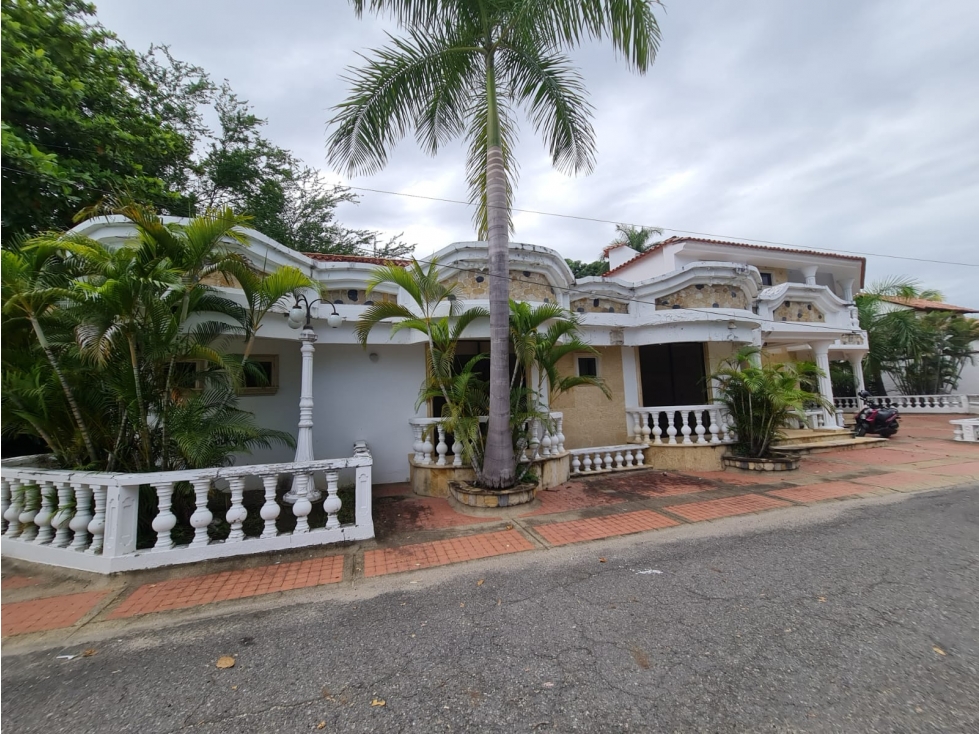 SE VENDE CASA EN EL CONDOMINIO EL PEÑON — foto 2