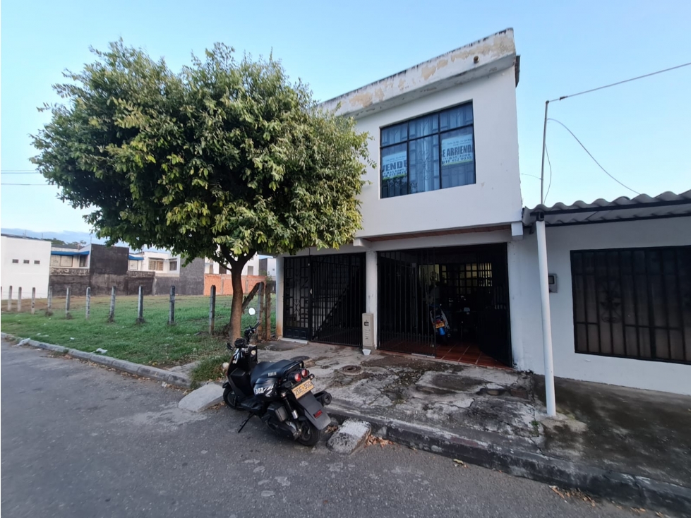 SE VENDE O ARRIENDA APARTAMENTO 2 PISO EN LA COLINA - 1