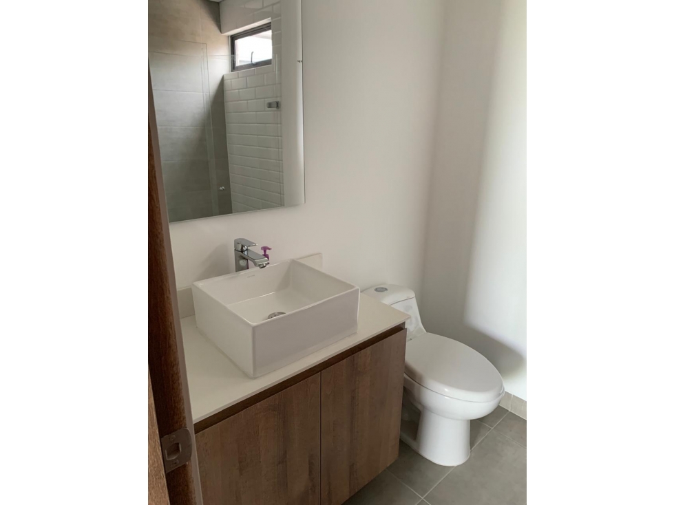 VENTA DE APARTAESTUDIO EN EL POBLADO - MEDELLIN — foto 4