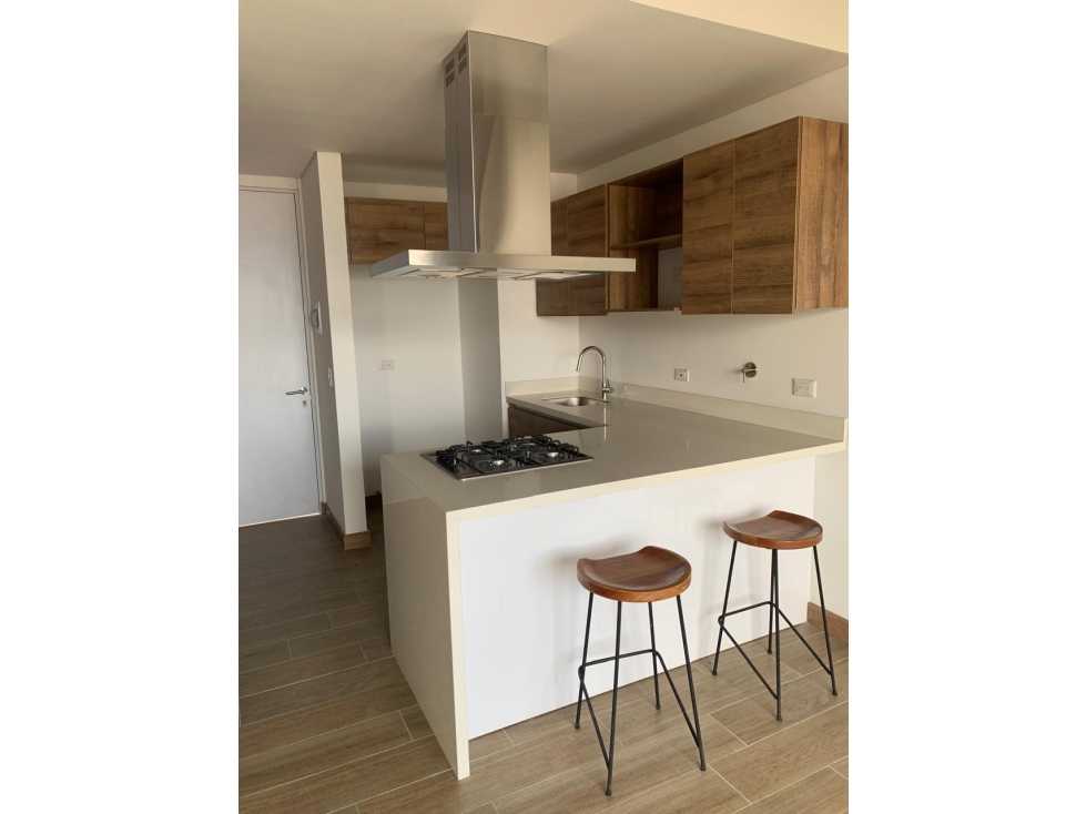 VENTA DE APARTAESTUDIO EN EL POBLADO - MEDELLIN — foto 2