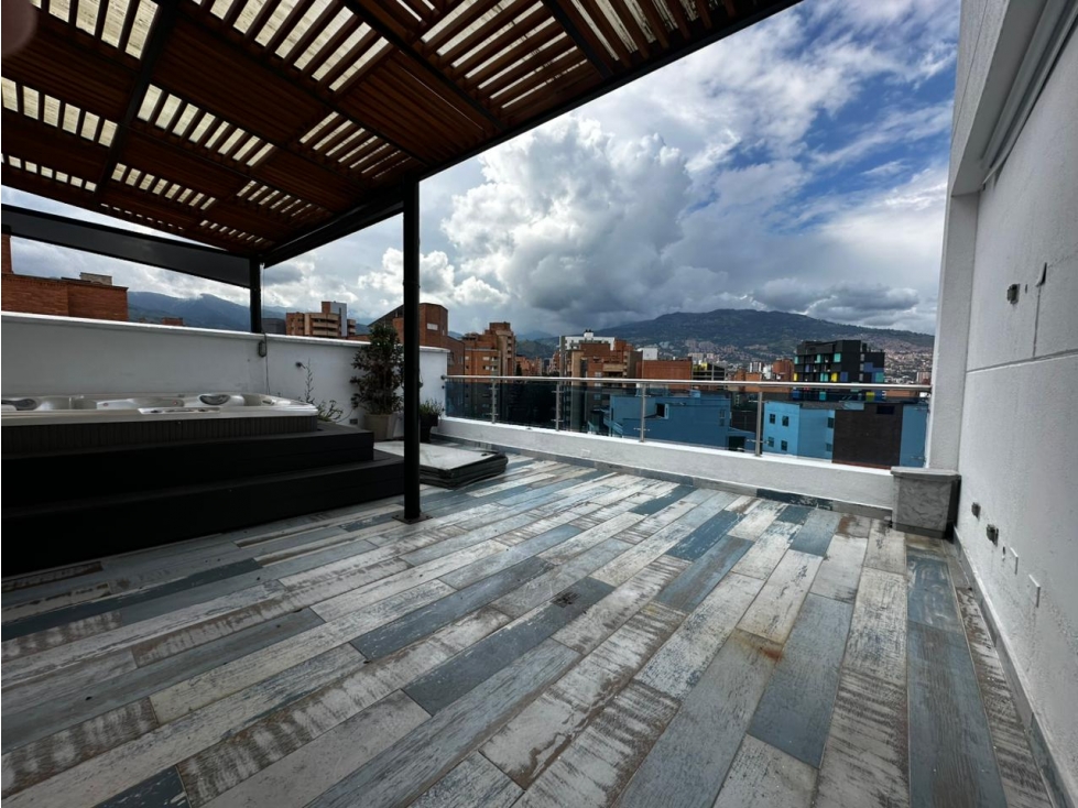 Venta de apartamento duplex Laureles occidente Medellin