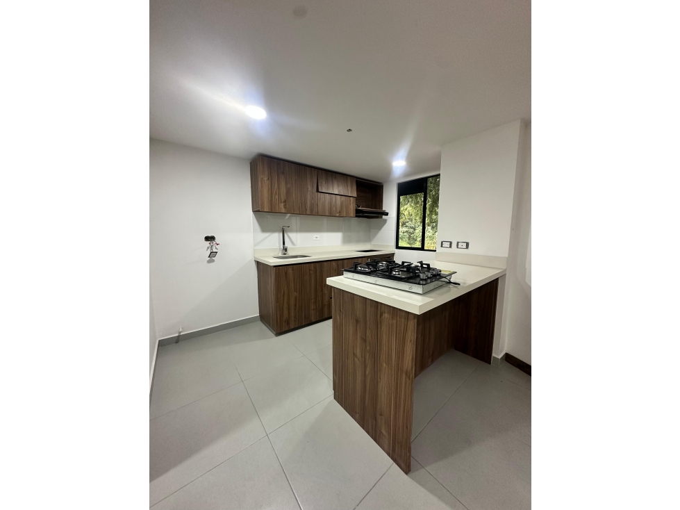 Venta aparta estudio Poblado Loma del indio Sur Medellín — foto 2