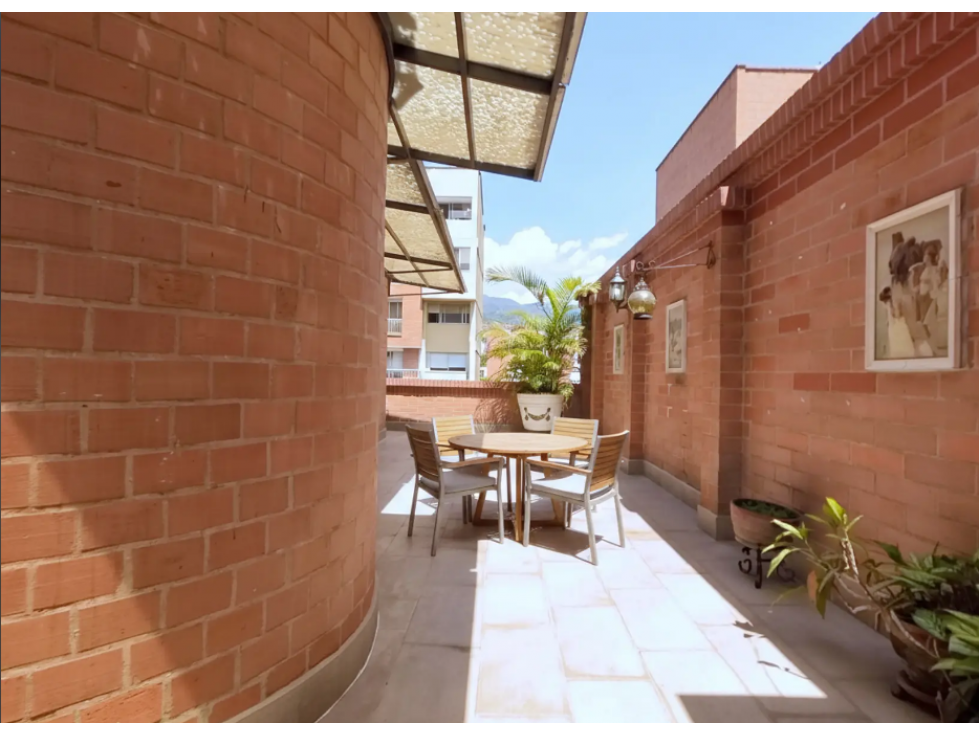 Venta apartamento penthouse laureles — foto 2