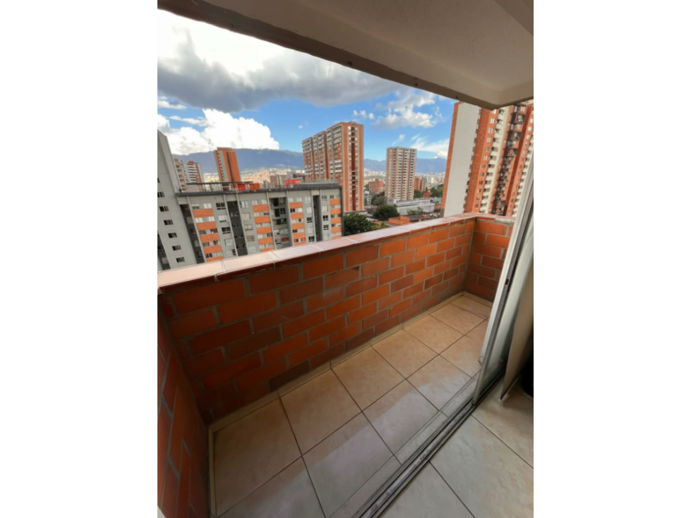 Apartamento en venta los colores Medellin — foto 2