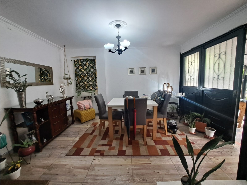 Casa venta Velódromo unifamiliar 6 alcobas 4 baños 3 niveles — foto 3