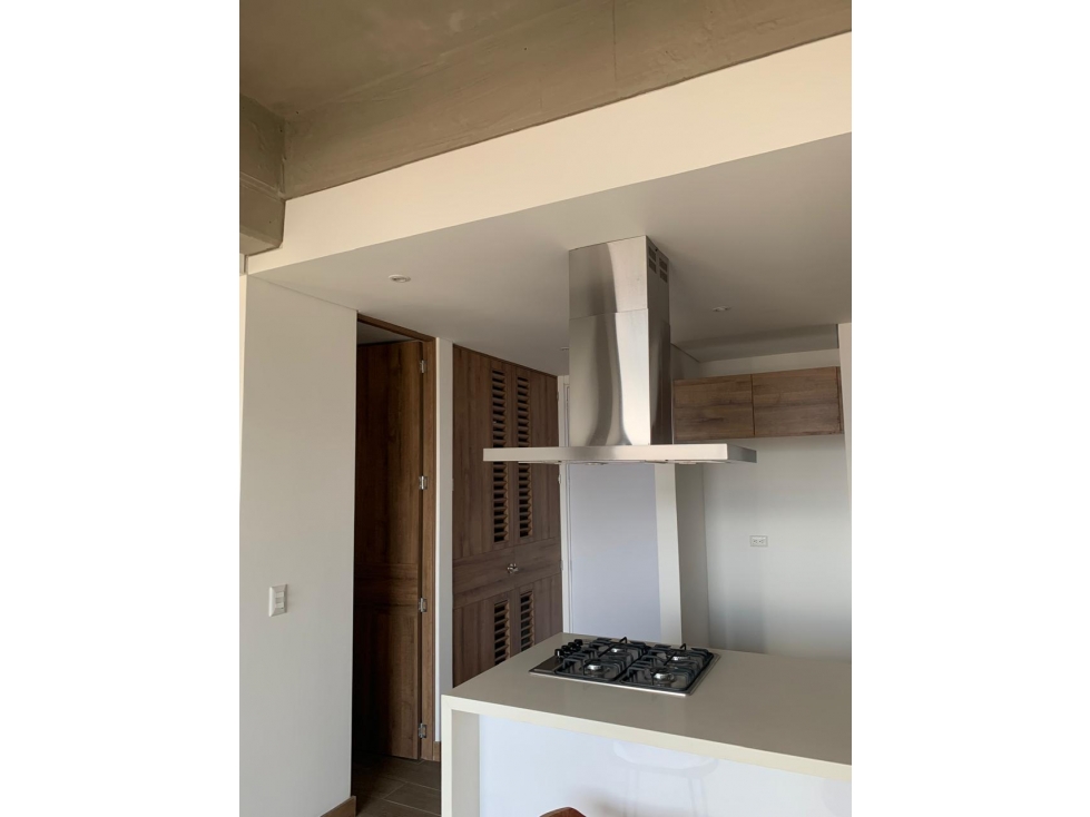 VENTA DE APARTAESTUDIO EN EL POBLADO - MEDELLIN — foto 6
