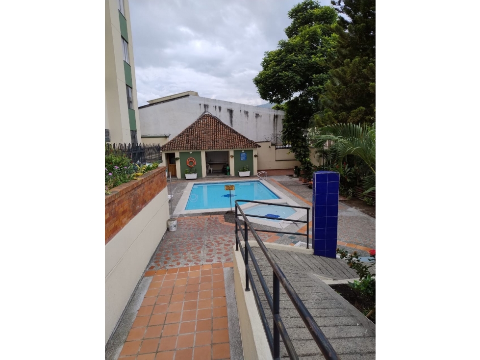 SE VENDE APARTAMENTO ED PAOLA