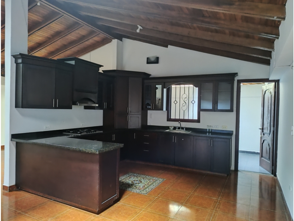 casa en venta de dos niveles /Barrio el Bosque — foto 5