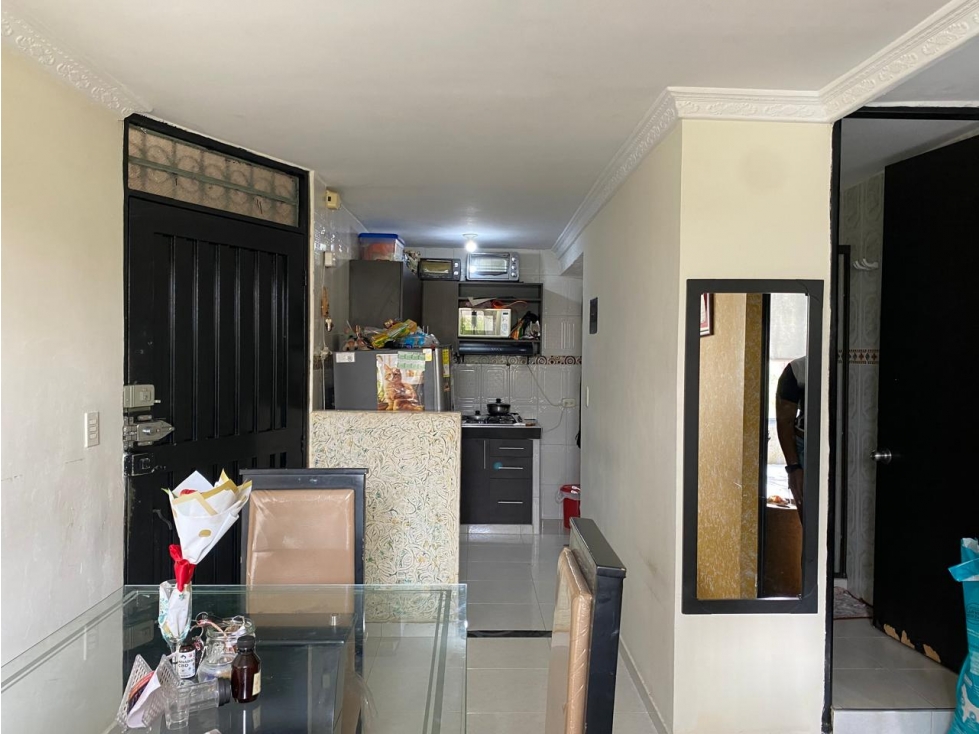 SE VENDE APARTAMENTO EDIFICIO ALTOS DE ALAMEDA — foto 2
