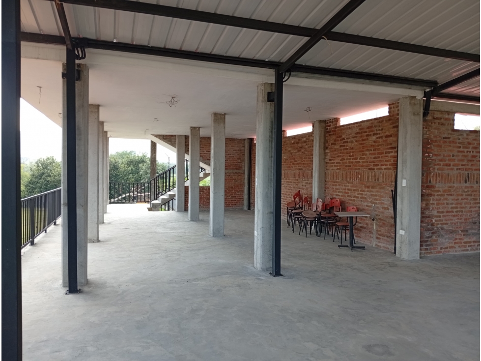 LOCAL EN ALQUILER 2 NIVEL / BUITRERA PLAZA - 5