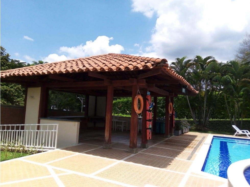 se vende casa Conjunto Rincon de la Alamedita