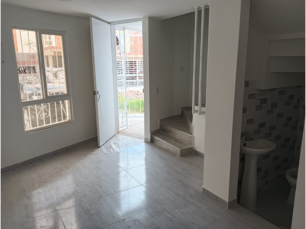 VENDO CASA EN ANTARES - BELORIZONTE - 5