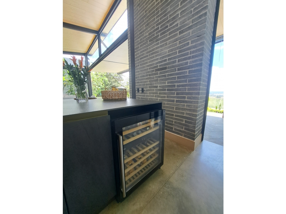 CASA CAMPESTRE EN VENTA / YUMBO — foto 4