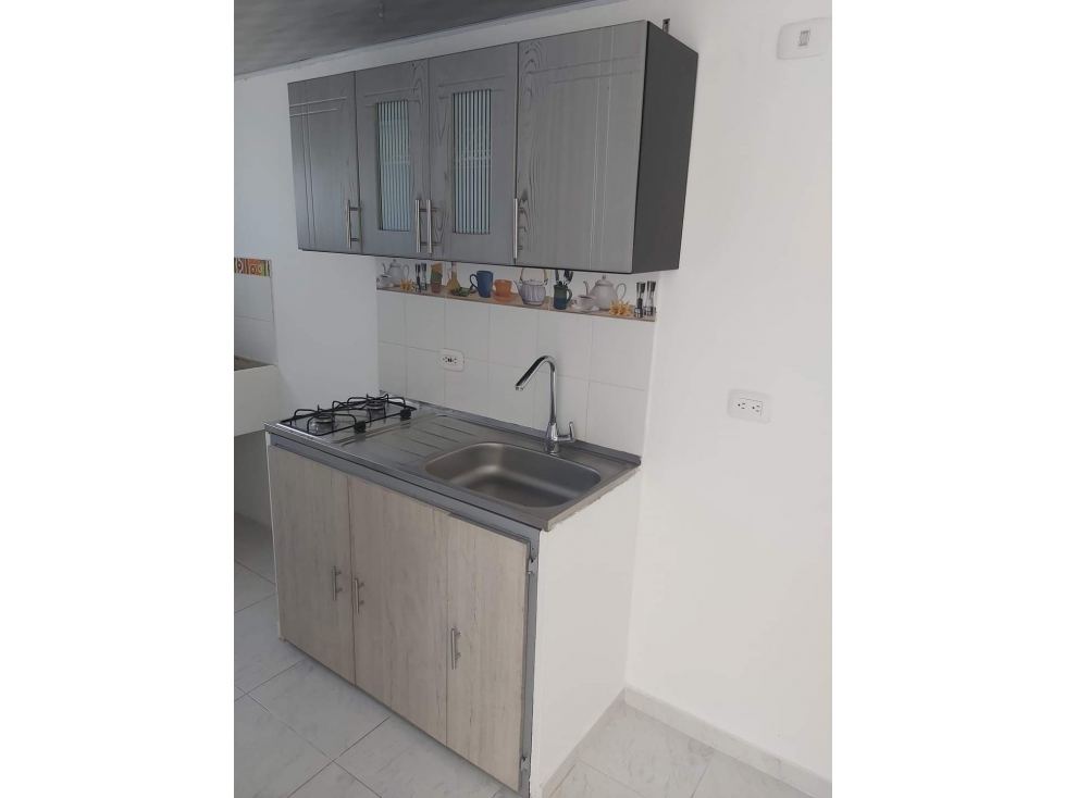 VENDO APARTAMENTO EN CR CEREZOS - CIUDAD DEL VALLE - 3