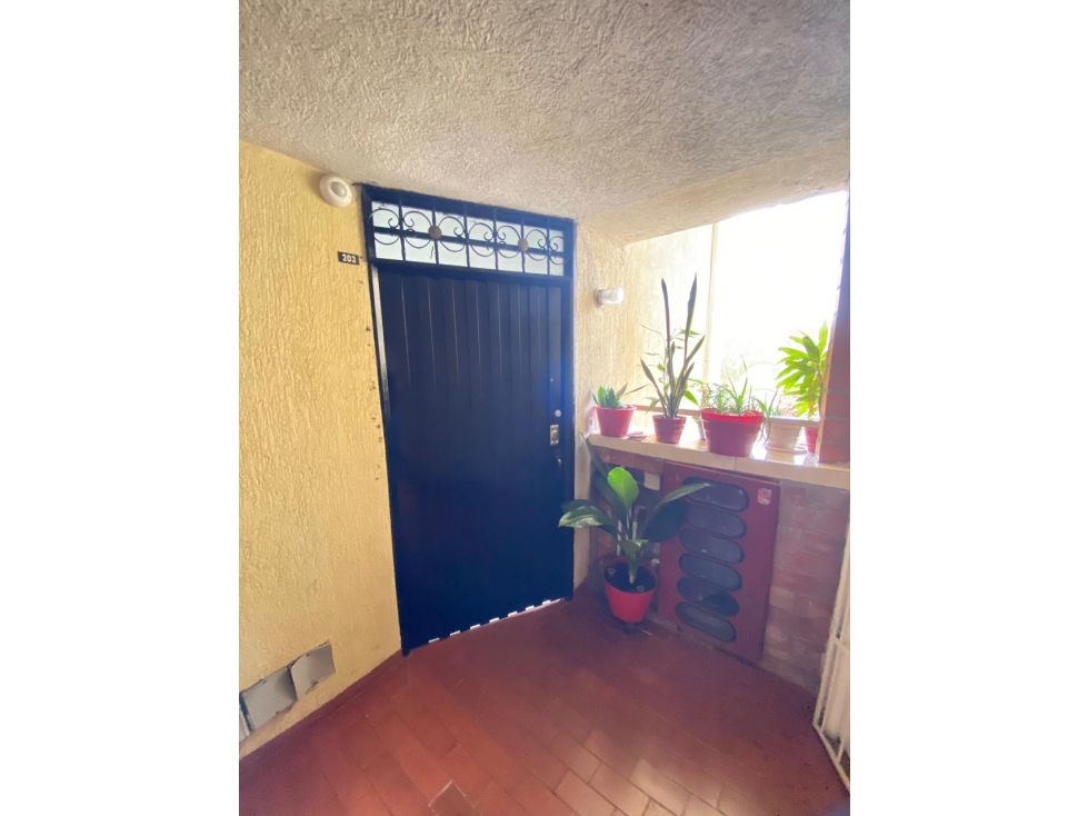 SE VENDE APARTAMENTO EDIFICIO ALTOS DE ALAMEDA