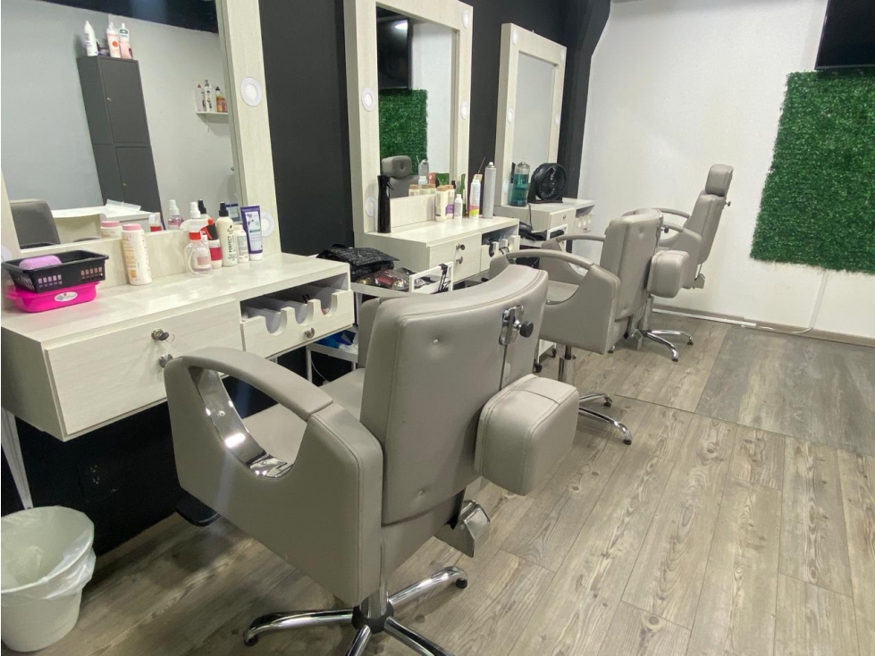 LOCAL COMERCIAL EN VENTA AL SUR CALI C.COMERCIAL ACUARELA — foto 3