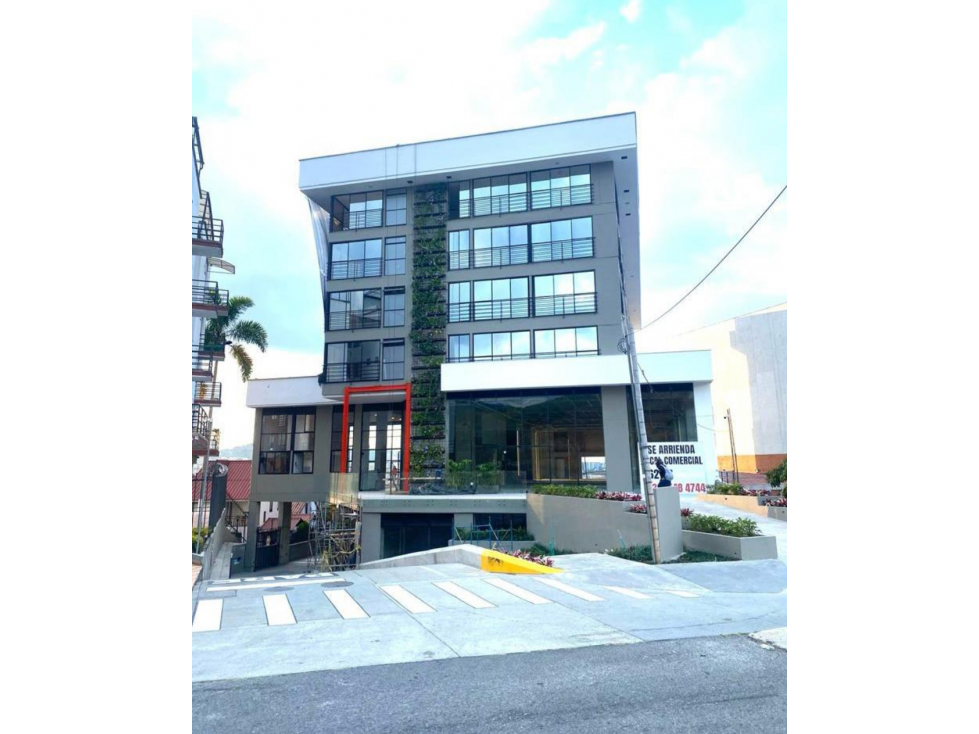 VENTA GRAN LOCAL COMERCIAL AV. 30 DE AGOSTO PEREIRA — foto 2