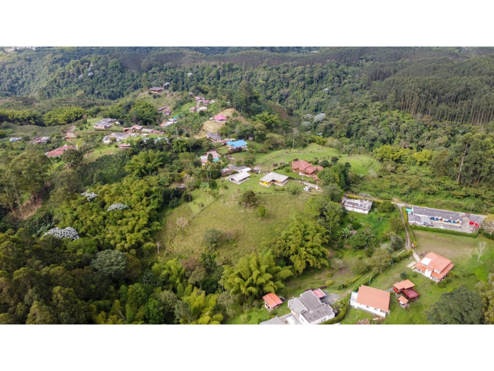 VENTA HERMOSA FINCA EN RESERVA BARBAS BREMEN PEREIRA — foto 2