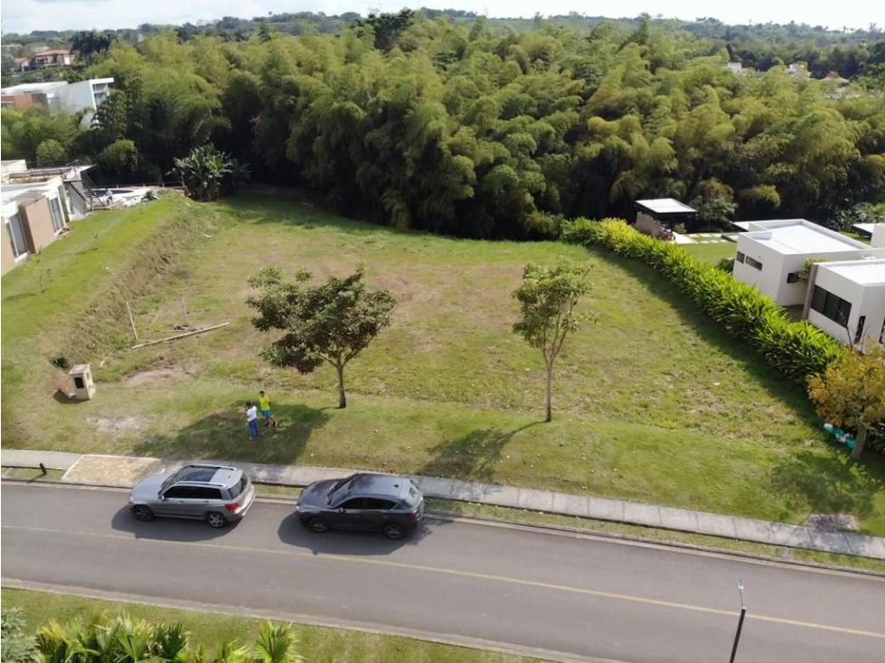 VENTA ESPECTACULAR LOTE EN CONDOMINIO CERRITOS PEREIRA — foto 4