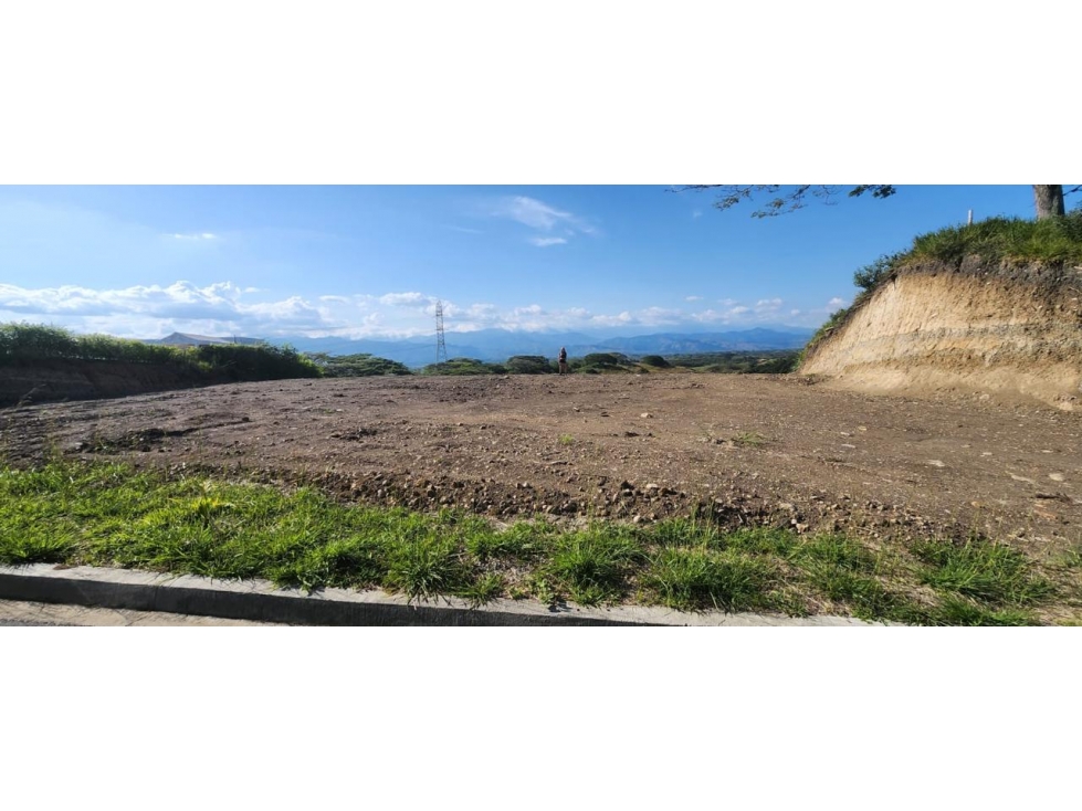 VENTA HERMOSO LOTE EN CONDOMINIO VIA CERRITOS CARTAGO