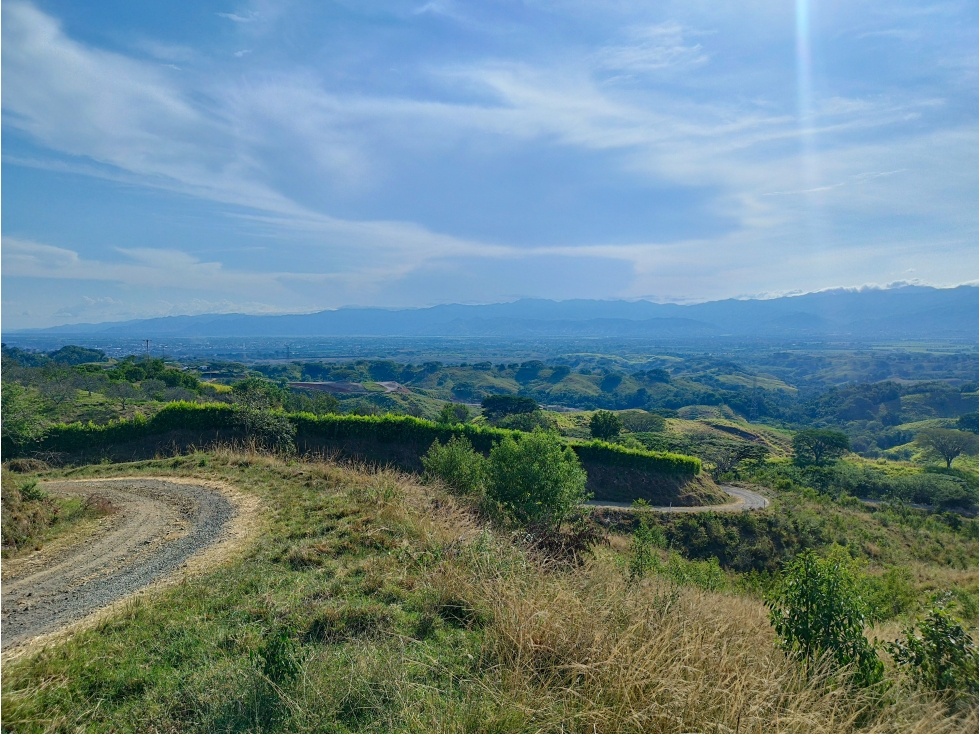 VENTA HERMOSO LOTE EN PARCELA CON INCREIBLE VISTA VIA PEREIRA CARTAGO — foto 3