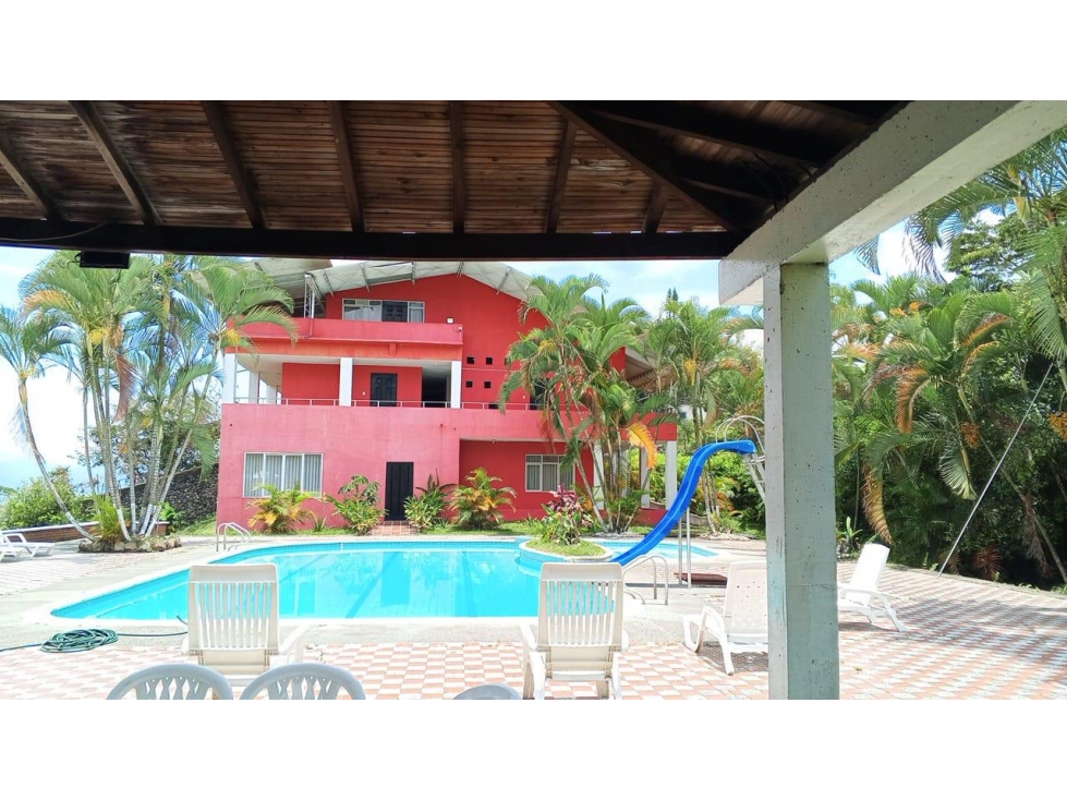 VENTA DE LOTE CON CASA FINCA EN EL SECTOR DE VILLAVERDE — foto 2