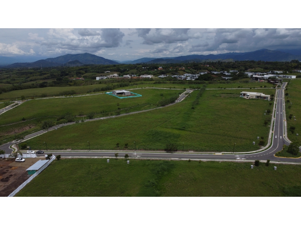 VENTA LOTE ESQUINERO CON HERMOSA VISTA CERRITOS LA VIRGINIA PEREIRA — foto 4