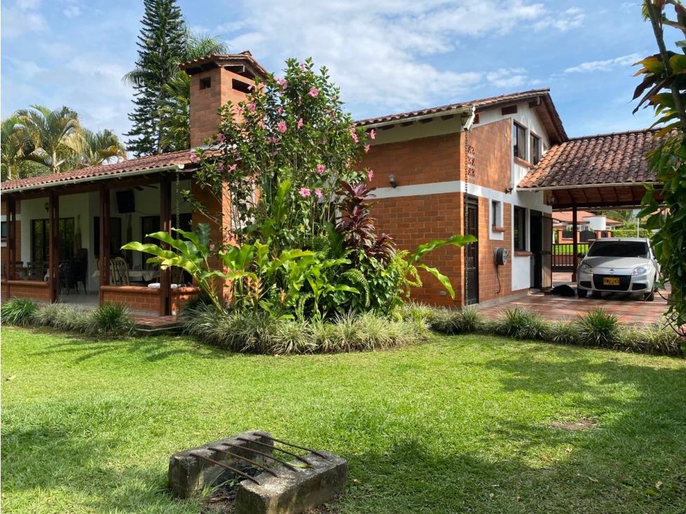 VENTA CASA ESTILO TRADICIONAL EN CONDOMINIO SECTOR COMBIA PEREIRA — foto 2