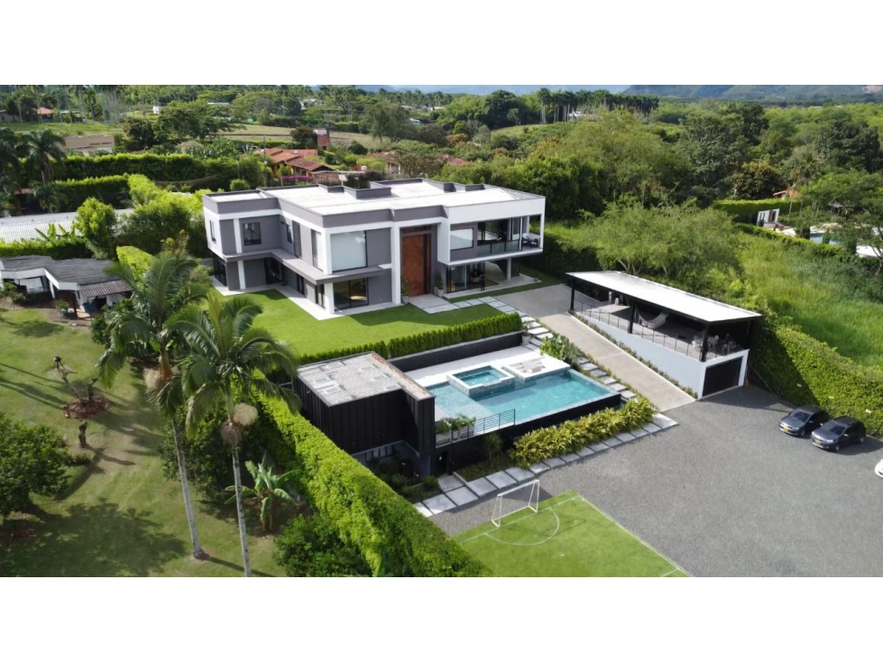 VENTA CASA CAMPESTRE SECTOR CAFELIA CERRITOS PEREIRA