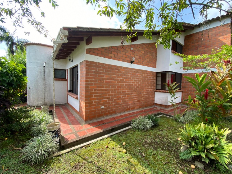 VENTA CASA ESTILO TRADICIONAL EN CONDOMINIO SECTOR COMBIA PEREIRA — foto 3