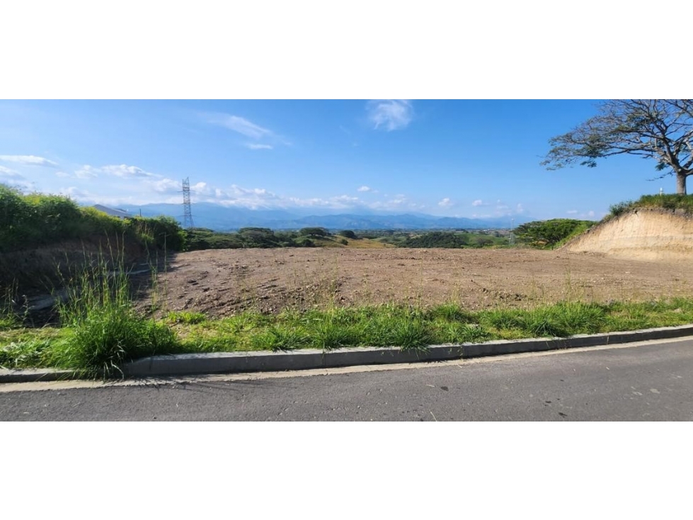 VENTA HERMOSO LOTE EN CONDOMINIO VIA CERRITOS CARTAGO — foto 2