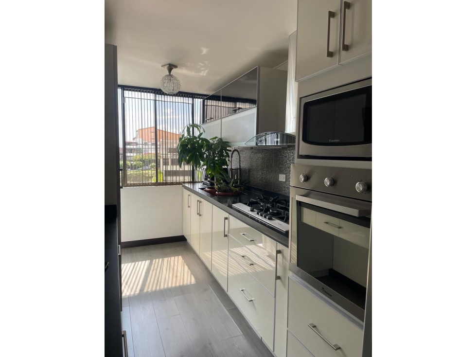 VENTA APARTAMENTO REMODELADO EXCELENTE MARAYA PEREIRA — foto 2