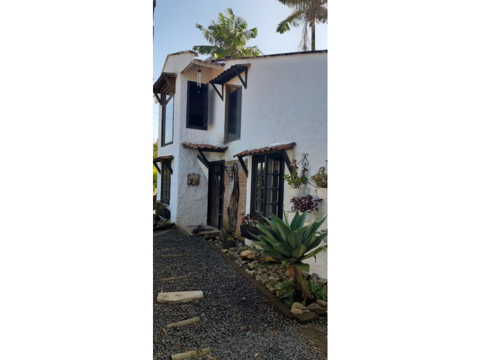 VENTA AMPLIA FINCA CON 4 CABAÑAS SANTA ROSA DE CABAL — foto 3