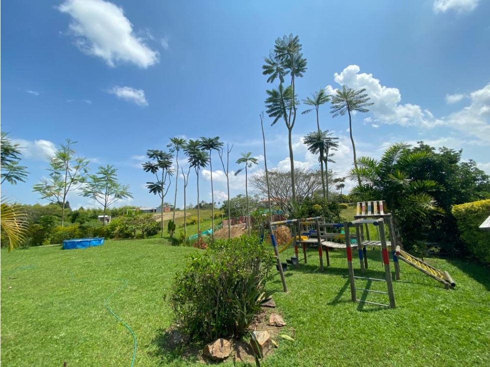 VENTA AMPLIA CASA CAMPESTRE CON OCHO HABITACIONES CERRITOS PEREIRA — foto 3
