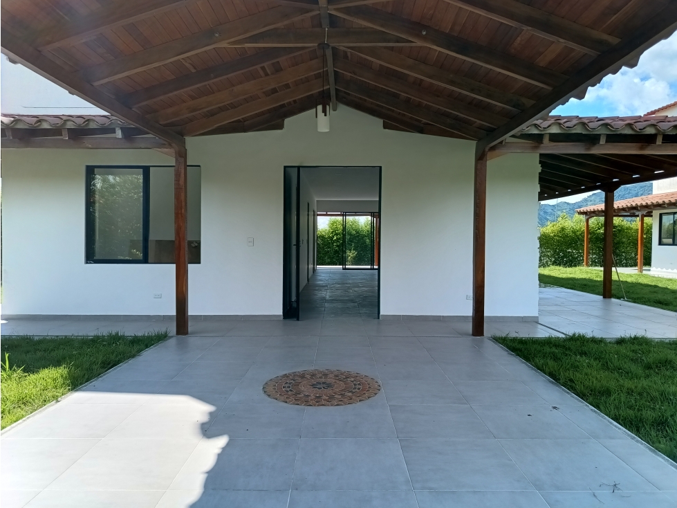 VENTA HERMOSA CASA PARA ESTRENAR EN CONDOMINIO COMBIA PEREIRA — foto 3