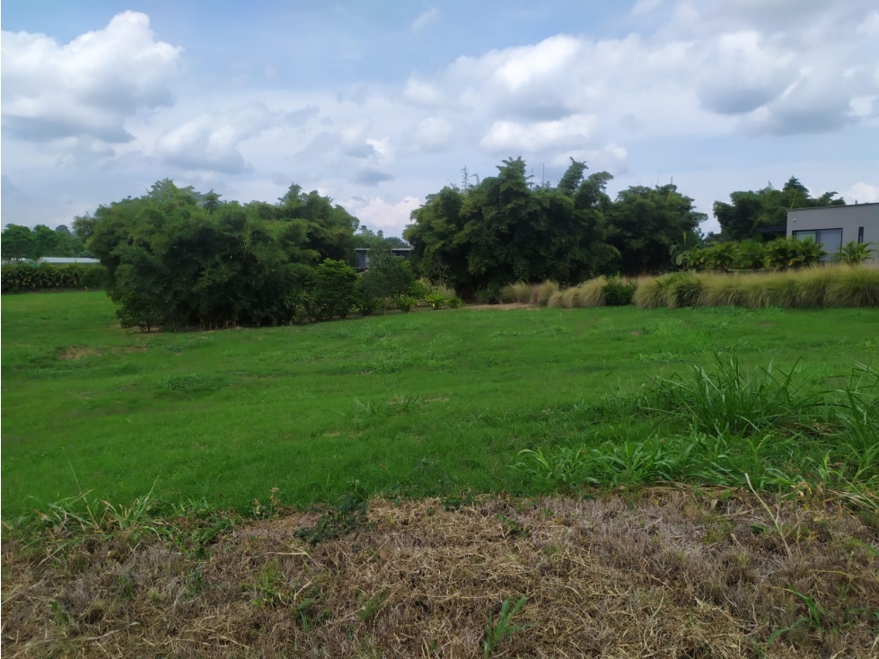 VENTA LOTE ESQUINERO EN CONDOMINIO CERRITOS PEREIRA — foto 3