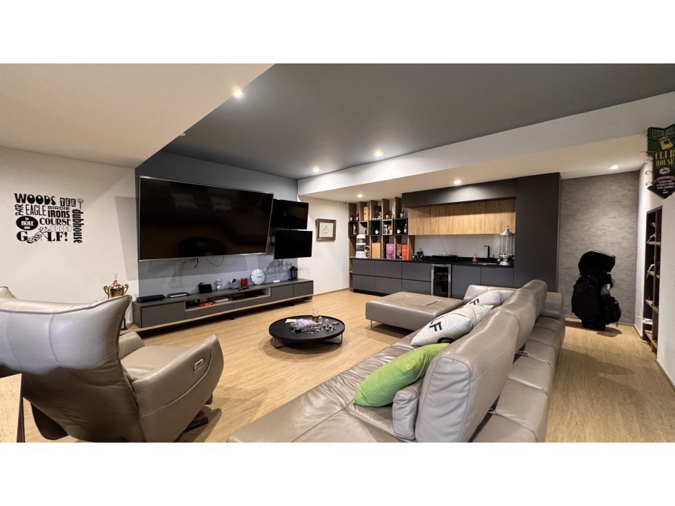 VENTA HERMOSA CASA EN CONJUNTO CERRADO PINARES PERERA