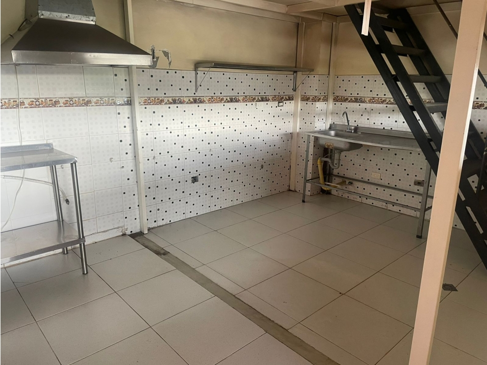 RENTA DE LOCAL COMERCIAL GALICIA PEREIRA — foto 4