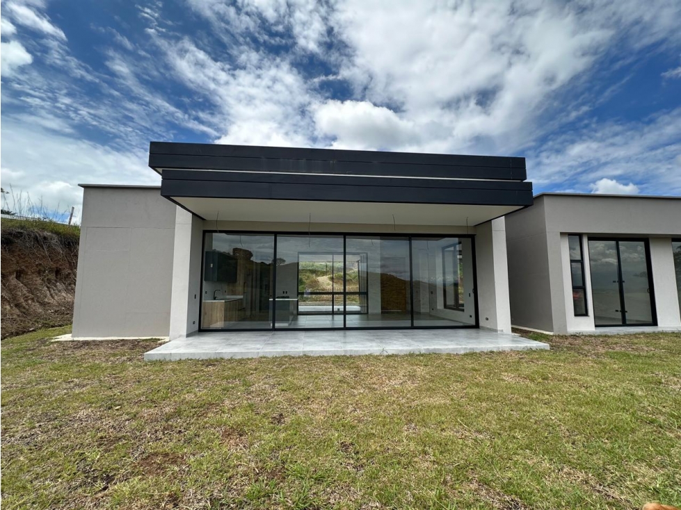VENTA CASA CAMPESTRE VIA CERRITOS - CARTAGO (PEREIRA) — foto 3
