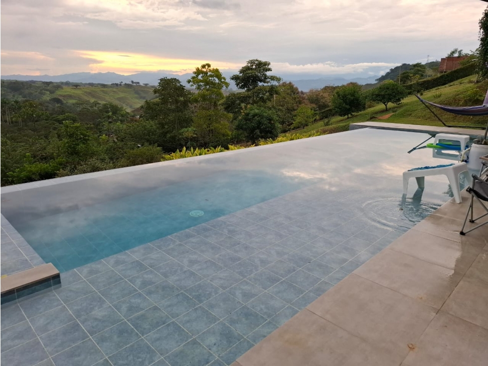 RENTA CASA CAMPESTRE EN MALABAR CERRITOS PEREIRA — foto 2